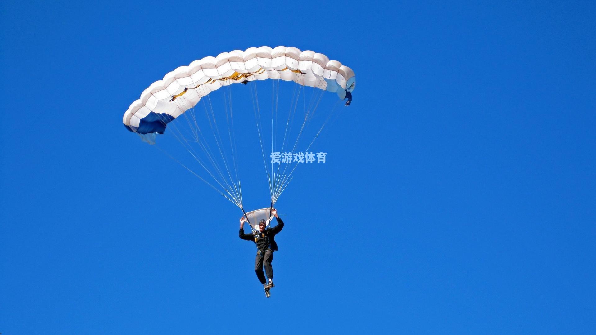 莫雷坦言哈登保罗巅峰不容虚度 坚信火箭具备扳倒勇士实力